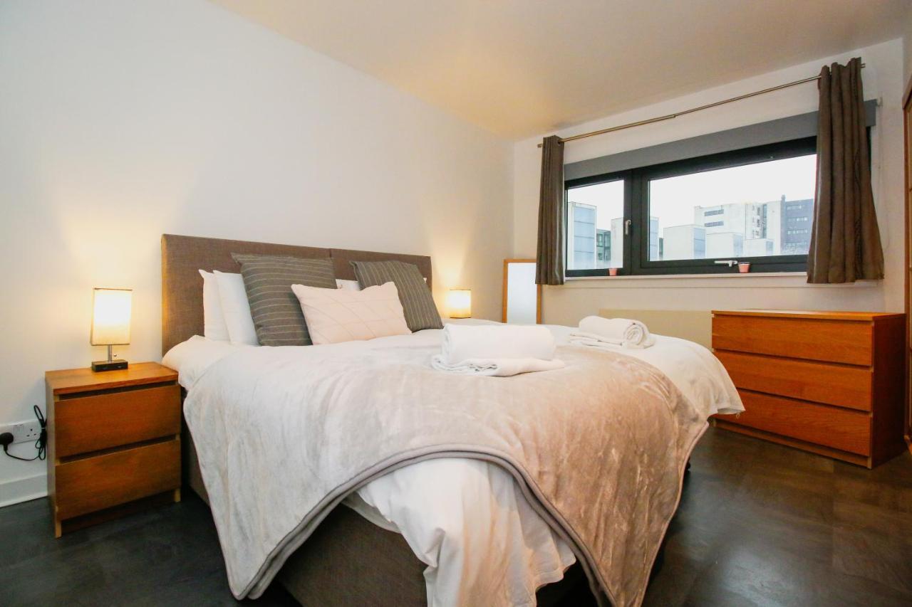 Hydro Apartments กลาสโกว์ ภายนอก รูปภาพ