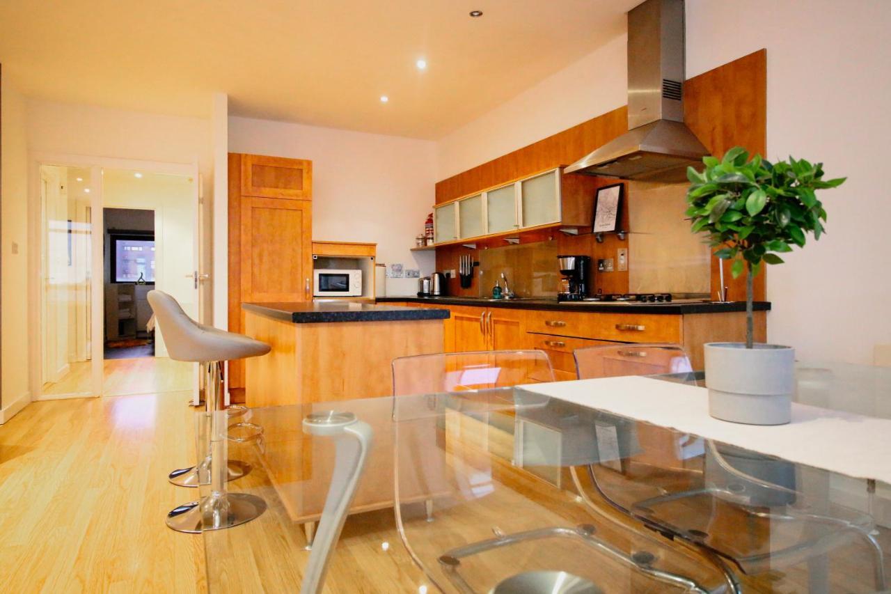 Hydro Apartments กลาสโกว์ ภายนอก รูปภาพ